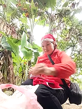 Snapshot of callistra chatting on November 19, 3:39 am callistra online show from November 19, 3:39 am