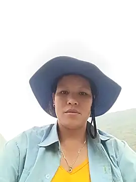 callistra online show from April 19, 11:11 am