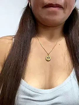 Snapshot of Milky-milk chatting on November 8, 1:47 pm Milky-milk online show from November 8, 1:47 pm