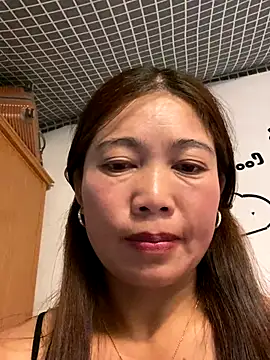 Snapshot of Milky-milk chatting on October 25, 1:34 pm Milky-milk online show from October 25, 1:34 pm