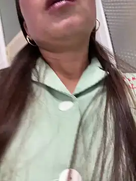 Milky-milk online show from March 22, 11:50 pm