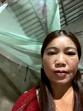 Snapshot of Milky-milk chatting on October 22, 1:43 pm Milky-milk online show from October 22, 1:43 pm