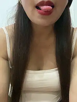 Snapshot of Milky-milk chatting on June 15, 1:55 pm Milky-milk online show from June 15, 1:55 pm