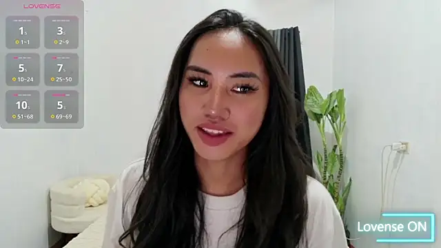 Divine Goddesss online show from April 22, 8:26 pm