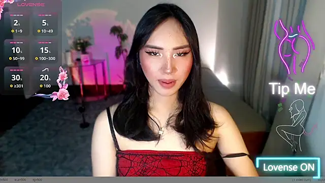 Snapshot of Divine_Goddesss chatting on November 5, 3:09 am Divine Goddesss online show from November 5, 3:09 am
