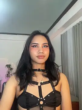 Snapshot of Divine_Goddesss chatting on September 22, 3:56 am Divine Goddesss online show from September 22, 3:56 am