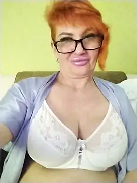 Alissa55552111 online show from May 4, 6:11 pm