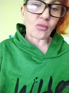 Alissa55552111 online show from April 22, 1:29 pm