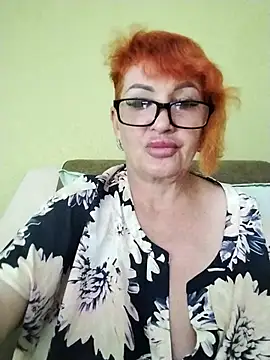 Snapshot of Alissa55552111 chatting on June 21, 9:26 am Alissa55552111 online show from June 21, 9:26 am