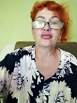 Snapshot of Alissa55552111 chatting on July 1, 7:20 am Alissa55552111 online show from July 1, 7:20 am