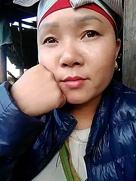 Snapshot of Biu_xx chatting on December 15, 9:37 am Biu xx online show from December 15, 9:37 am