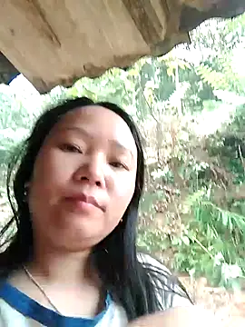 Snapshot of Biu_xx chatting on December 18, 12:05 am Biu xx online show from December 18, 12:05 am