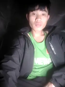 Snapshot of Nhyy_xx chatting on November 20, 9:21 am Nhyy xx online show from November 20, 9:21 am