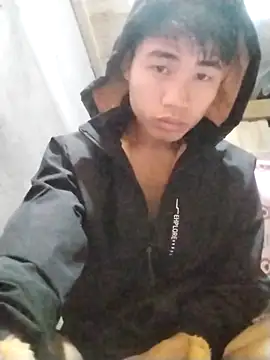 Snapshot of Nhyy_xx chatting on November 7, 11:52 pm Nhyy xx online show from November 7, 11:52 pm