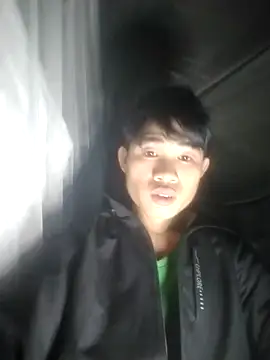 Snapshot of Nhyy_xx chatting on November 22, 10:36 am Nhyy xx online show from November 22, 10:36 am