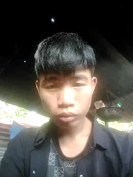 Snapshot of Nhyy_xx chatting on October 29, 1:15 am Nhyy xx online show from October 29, 1:15 am