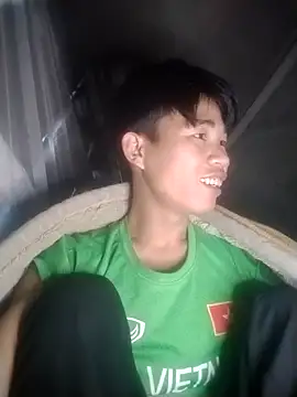 Snapshot of Nhyy_xx chatting on November 12, 8:07 am Nhyy xx online show from November 12, 8:07 am