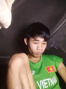 Snapshot of Nhyy_xx chatting on November 18, 3:59 pm Nhyy xx online show from November 18, 3:59 pm