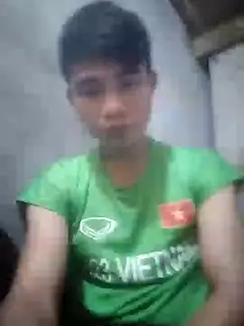 Snapshot of Nhyy_xx chatting on November 10, 4:17 am Nhyy xx online show from November 10, 4:17 am