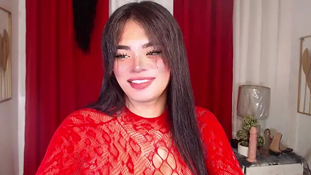 Snapshot of Tasha_Goddess chatting on December 18, 11:58 am Tasha Goddess online show from December 18, 11:58 am