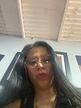 Snapshot of Rouus14 chatting on November 7, 11:26 am Rouus14 online show from November 7, 11:26 am