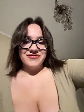 Snapshot of DeliceMaya chatting on October 16, 1:08 pm DeliceMaya online show from October 16, 1:08 pm