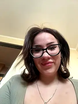 Snapshot of DeliceMaya chatting on October 9, 6:47 am DeliceMaya online show from October 9, 6:47 am