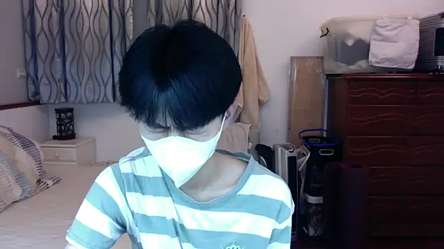 Snapshot of kai101010 chatting on October 18, 4:09 pm kai101010 online show from October 18, 4:09 pm