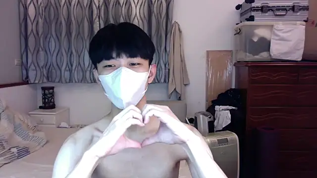 Snapshot of kai101010 chatting on November 5, 3:48 pm kai101010 online show from November 5, 3:48 pm