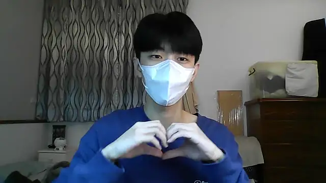 kai101010 online show from February 8, 12:58 pm