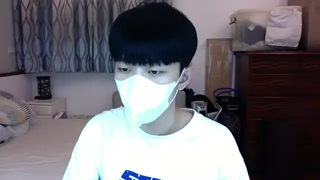 Snapshot of kai101010 chatting on September 26, 4:14 pm kai101010 online show from September 26, 4:14 pm