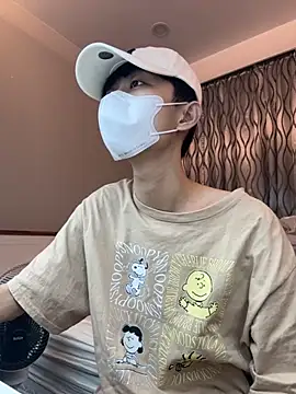 Snapshot of kai101010 chatting on September 30, 4:24 pm kai101010 online show from September 30, 4:24 pm