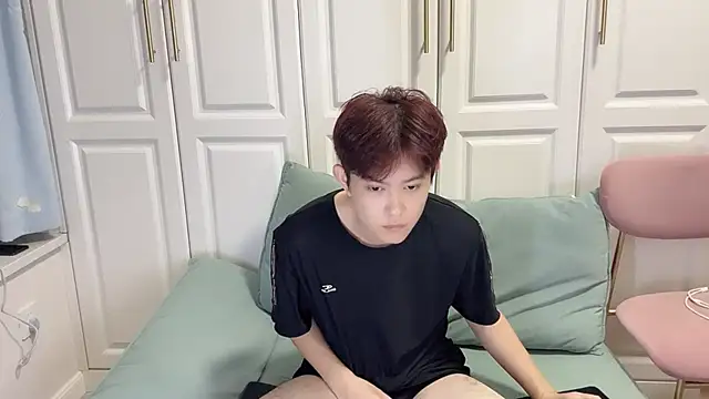 xlong00099 online show from October 26, 11:43 am