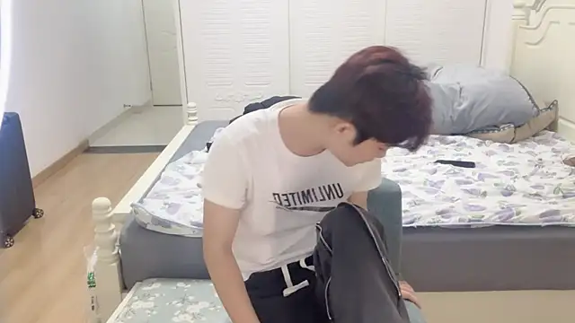 xlong00099 online show from November 9, 11:47 am