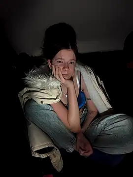 Hot SkinnyGirl online show from April 12, 7:06 pm