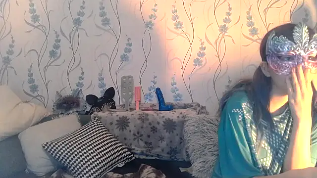 Snapshot of Hot_SkinnyGirl chatting on October 6, 10:38 am Hot SkinnyGirl online show from October 6, 10:38 am