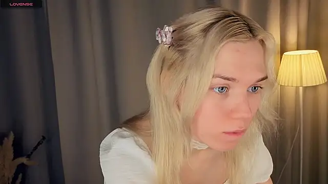 DianeHonnette online show from November 28, 7:14 pm