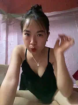 Lina-sexyy online show from April 14, 1:43 am