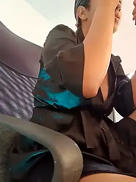 RouseWhitte online show from February 5, 12:45 pm