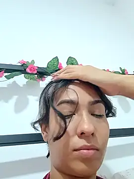 RouseWhitte online show from November 30, 4:19 pm