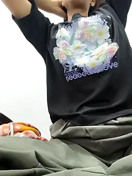 sassyishhu76 online show from April 15, 3:49 pm