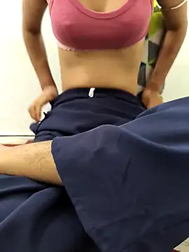 Snapshot of sassyishhu76 chatting on October 26, 6:47 am sassyishhu76 online show from October 26, 6:47 am