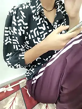 sassyishhu76 online show from March 25, 8:57 am