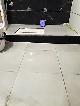 Snapshot of sassyishhu76 chatting on December 1, 6:58 am sassyishhu76 online show from December 1, 6:58 am