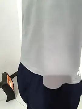 sassyishhu76 online show from December 23, 9:30 am