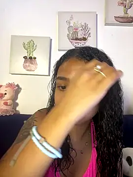 Suzanelee1 online show from January 7, 1:21 am