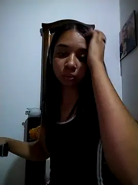 Suzanelee1 online show from November 15, 12:03 am