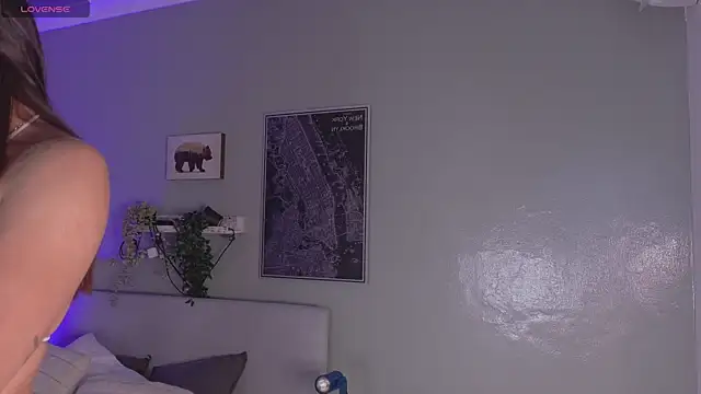 KeendraFox  online show from March 23, 10:15 am