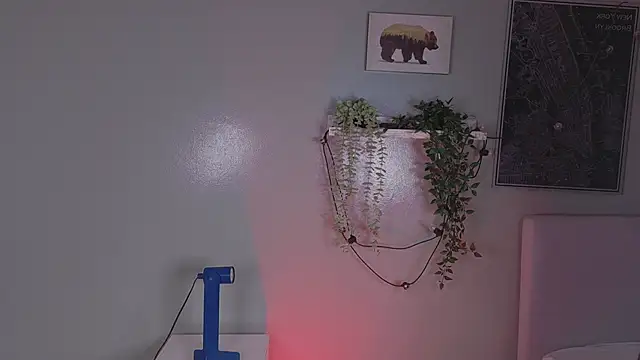 KeendraFox  online show from February 14, 10:37 am