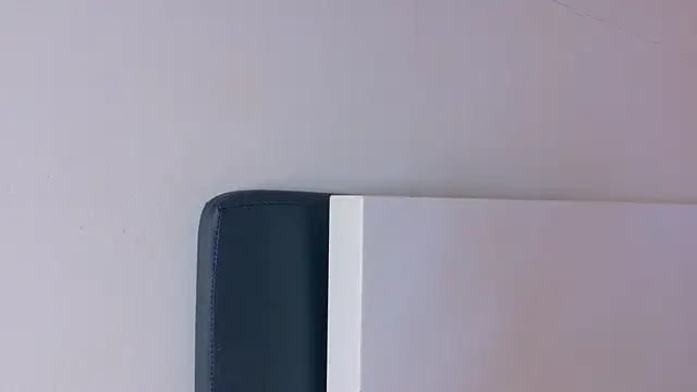Snapshot of KeendraFox_ chatting on July 18, 8:56 am KeendraFox online show from July 18, 8:56 am